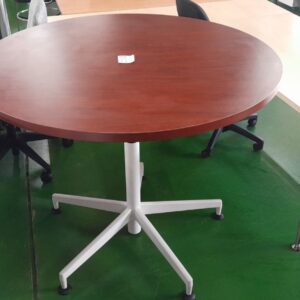 1200mm Diameter Height Adjustable Round Table Royal Mahogany