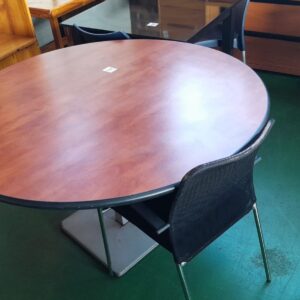 1400mm Diameter Round Table Cherry Royal ( Marked Down)