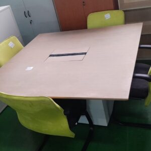 1500mm x 1500mm Square Boardroom Table Oak Veneer