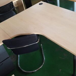 1600mm x 1800mm L Shaped Desk With Desk High Pedestal Maple Melamine ( Marked Down)