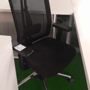 Mesh Back Operators Chairs Black