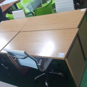 1200mm x 600mm Straight Desks Oak Melamine