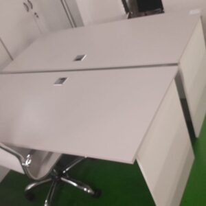 1600mm x 700mm Straight Desk Folkstone Grey