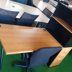 1800mm x 800mm Straight Desk With Desk High Pedestal & Bookcase Tower Oxford Cherry & Black